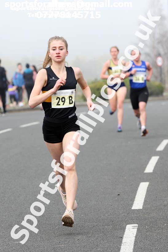 Senior womens 2019 Elswick Harirers Good Friday Road Relay, Newburn, Newcastle. Photo:  David T. Hewitson/Sports for All Pics
